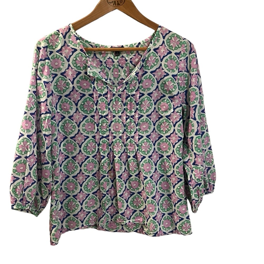 Talbots Lightweight Split Neck Print Blouse Size XS